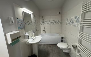 Apartament cu 2 camere, 45mp, Zona Central - Poză 8