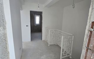 Giroc-Bld. Aviatiei | 5 camere | 3 bai | Bucatarie inchisa - Poză 9