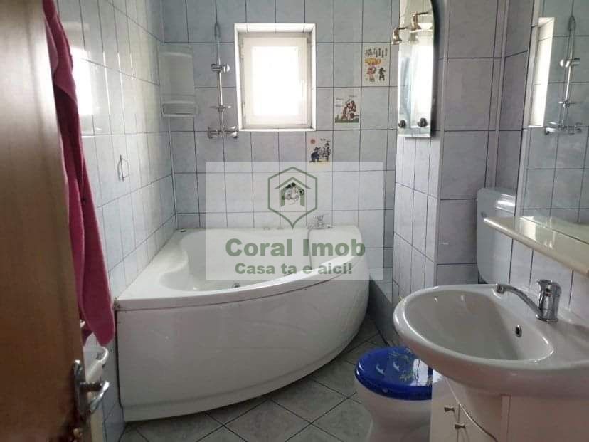 Vanzare apartament 3 camere, Doamna Ghica - Poză 2