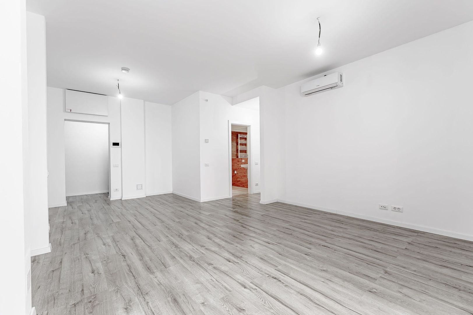 Apartament  4 camere cu gradina  Ared City  R35 - Poză 16