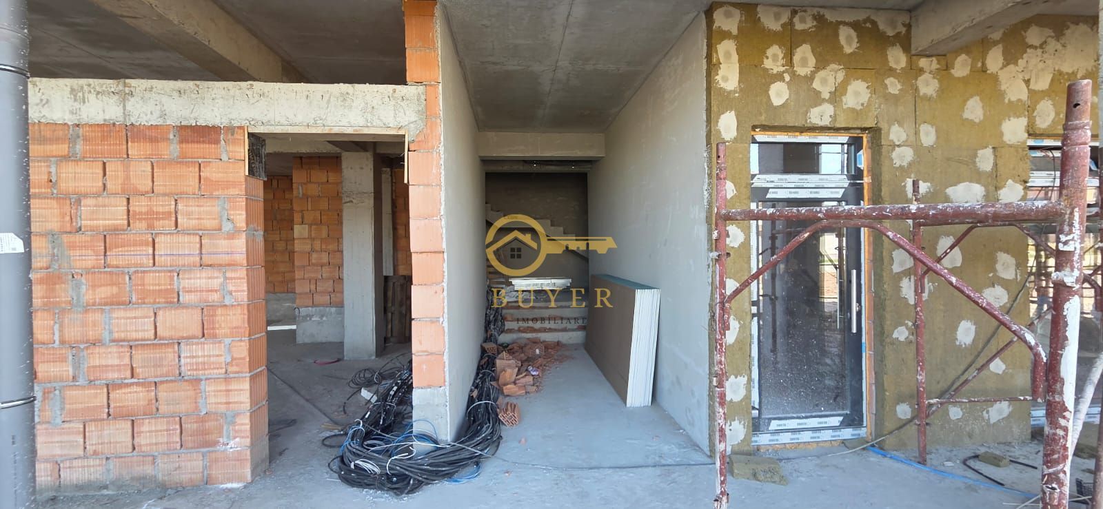 Penthouse cu 3 camere si terasa 60.20mp- Selimbar, panorama spre munti - Poză 16