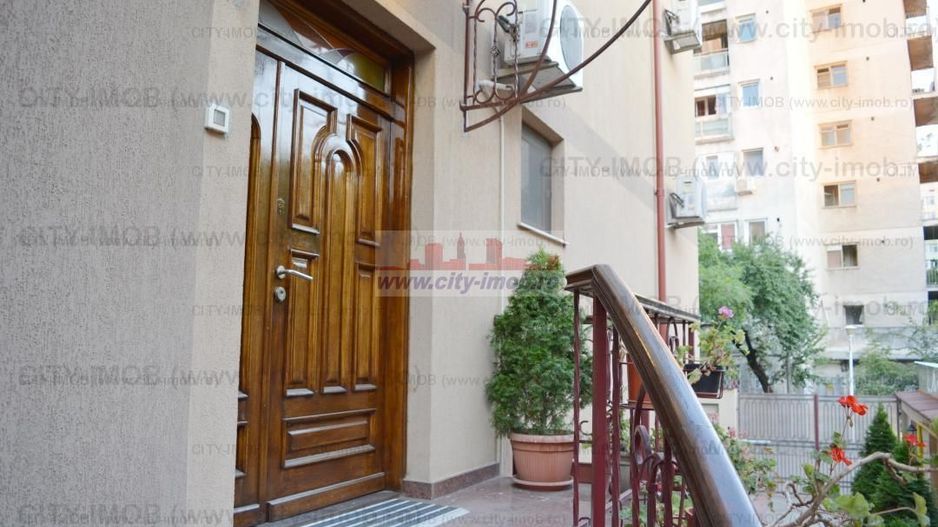 Inchiriere partiala in Vila zona Ferdinand Bucuresti - Poză 20