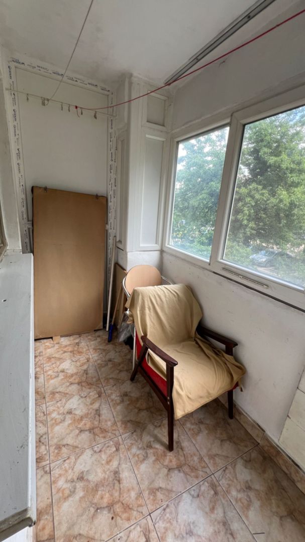 Apartament 3 camere in bloc reabilitat necesita renovare Gorjului Paci - Poză 18
