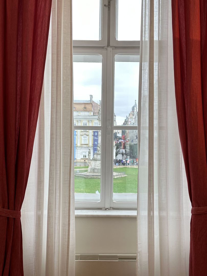 Spațiu Birouri de Închiriat cu Vedere Minunată în P-ta Unirii, Com 0% - Poză 18