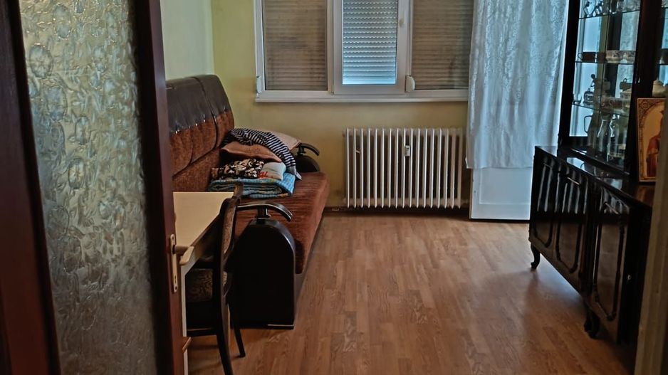 De vanzare apartament cu 2 camere, parter, micro 13 B, 60.000 euro - Poză 5