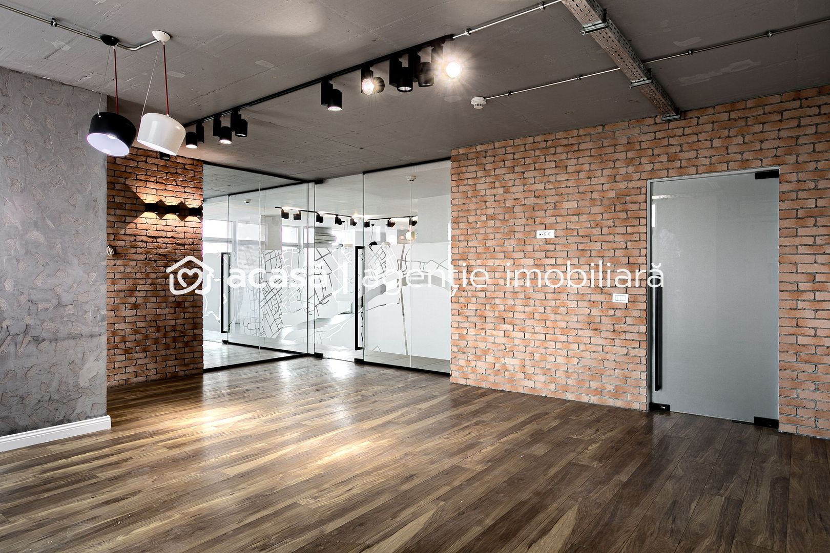 De vânzare spațiu de birouri ultracentral Arad Plazza - Poză 4