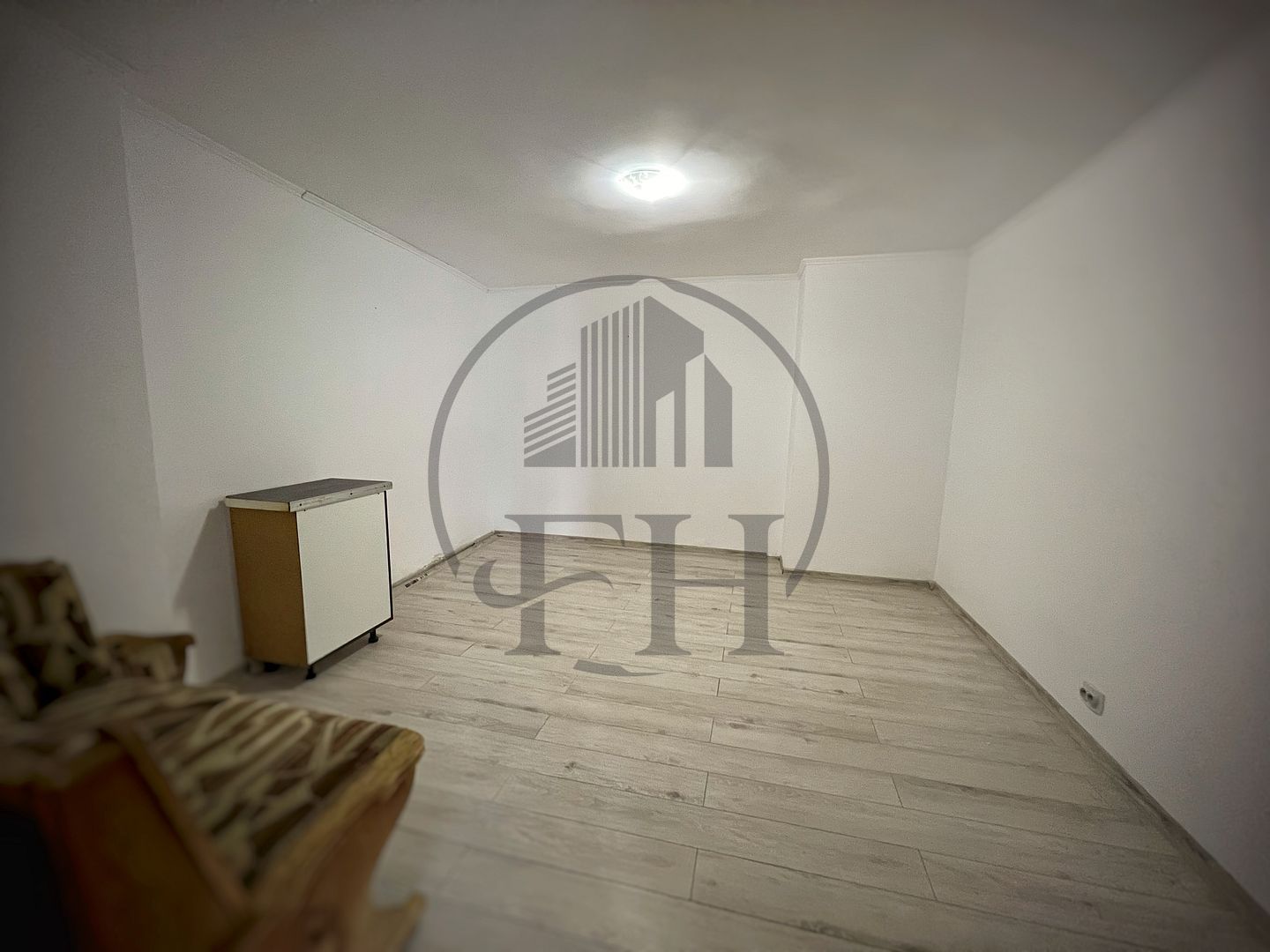 SOLD/ VANDUT Casă / Vilă cu 3 camere de vânzare în zona Faleza Nord - Poză 4
