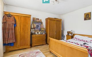 Casă cu 2 corpuri independente în Aradul Nou - Poză 24