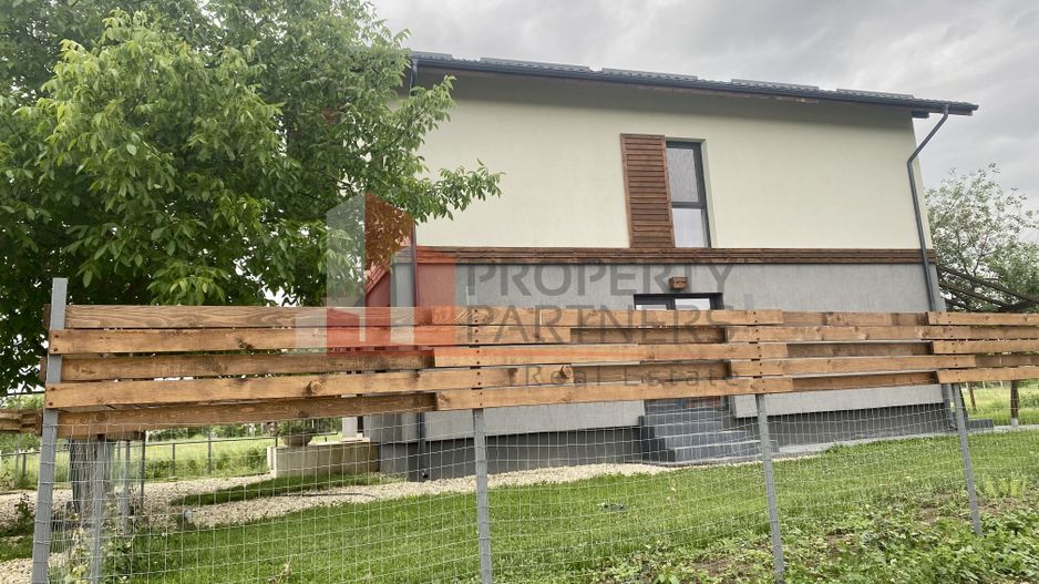 Casa cocheta langa padure - Gulia, DB. - Poză 4