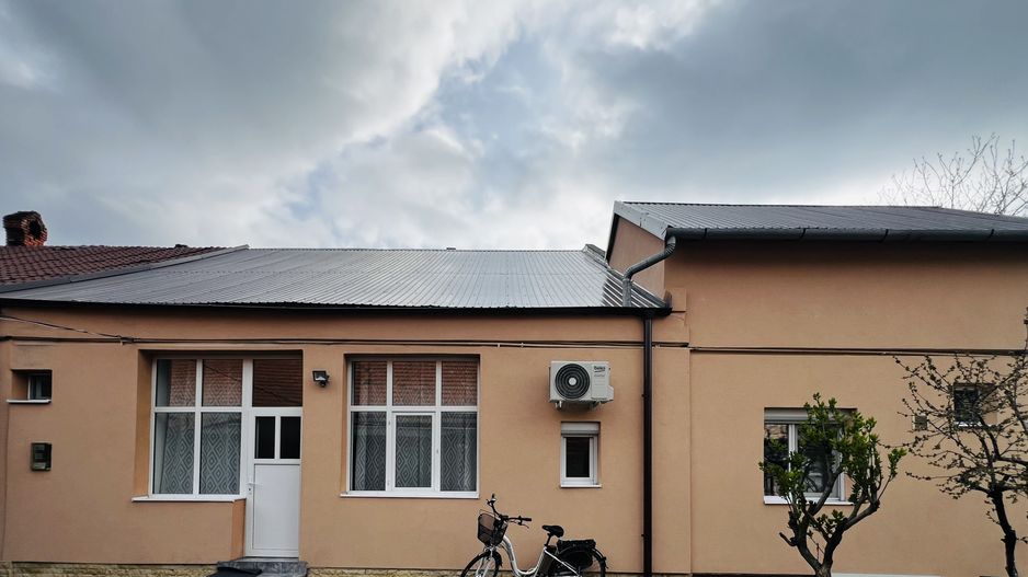 Casa 4 camere  complet renovata - Timisoara - Poză 1