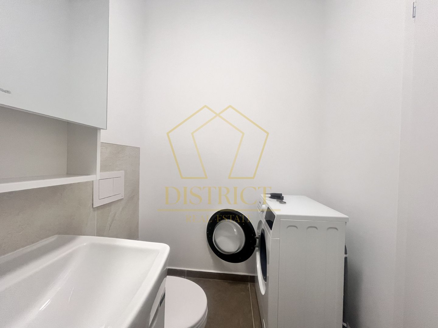Apartament deosebit cu 2 camere | Torontalului - Poză 9