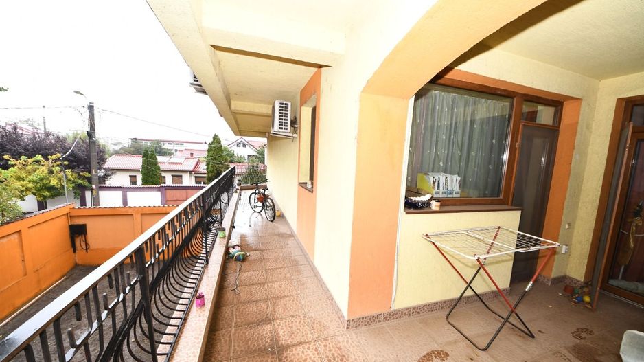 Vila spatioasa, constructie solida, zona micro 17 – Galati - Poză 29