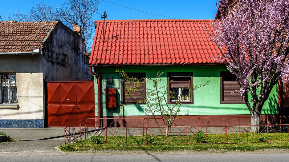 Casă cu 3 camere în Pârneava - Poză 8