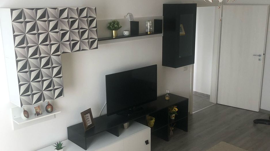 AP. 2 CAMERE DOBROESTI, LOC DE PARCARE, CENTRALA PROPRIE, MODERN - Poză 1