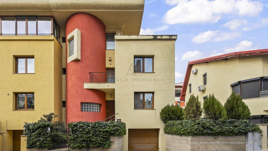 Vila Soseaua Nordului | Gradina | Garaj - Poză 2