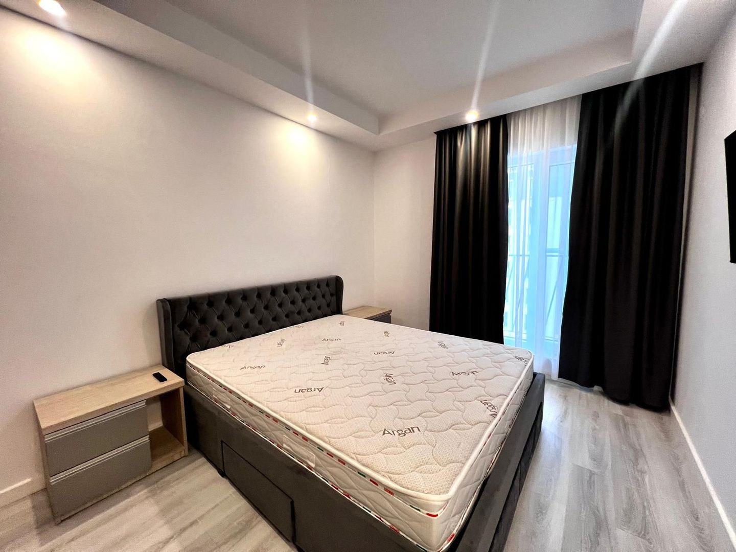 Apartament tip studio de inchiriat in Cosmopolis - Poză 8
