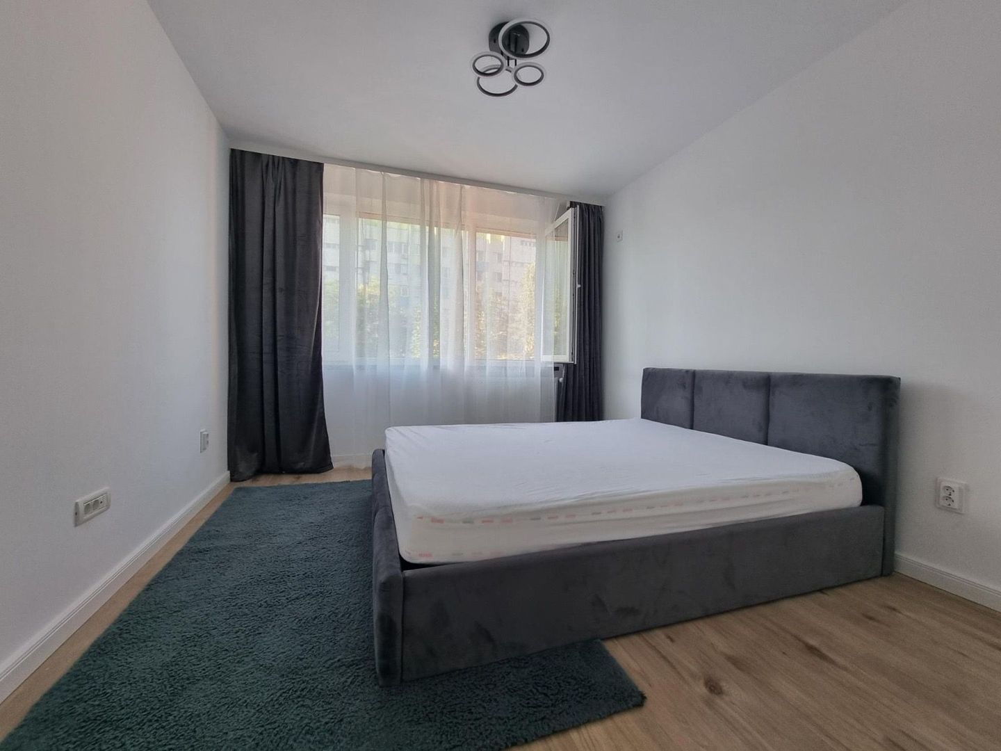 Închiriez apartament 2 camere, Unirii, modern - Poză 2
