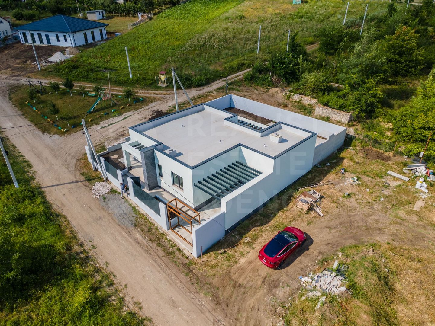 Vânzare, Casă Hi-Tech, 4 camere, str. Ion Suruceanu, Ialoveni - Poză 3