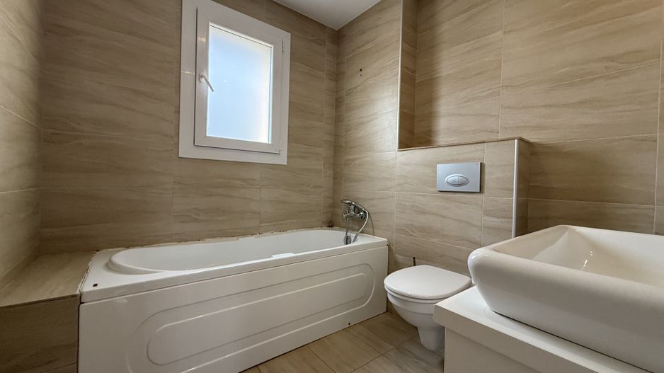 Vila cu 2 dormitoare si 3 bai | Cosmopolis | aproape de Mall | Piscina - Poză 13