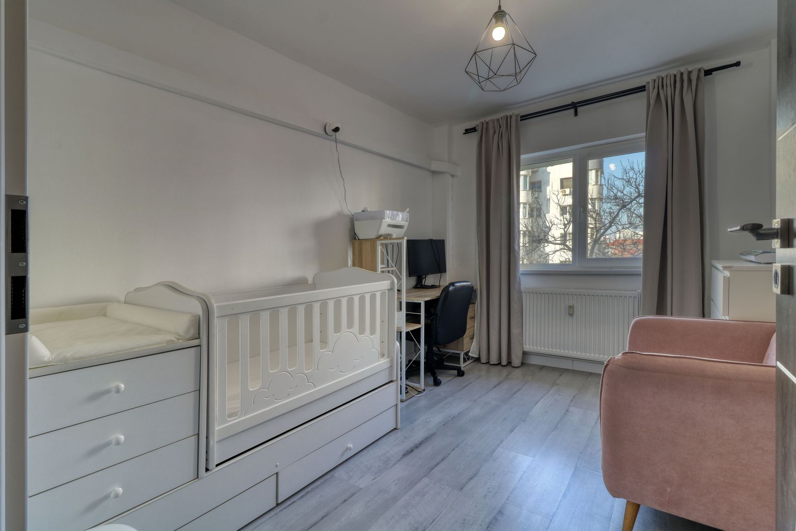 Victoriei- Banu Manta- 3 camere, renovat integral, 0% Comision - Poză 12