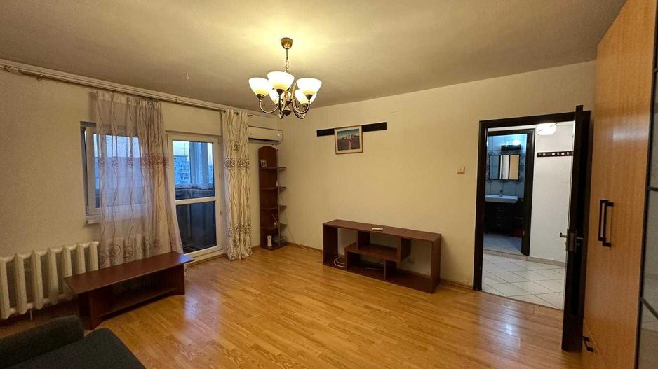 Garsoniera spațioasa – Mihail Sebastian - KAUFLAND - Poză 2