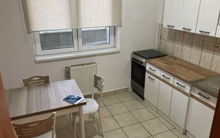 Apartament 2 camere decomandat | Ștrand, Sibiu | balcon, parcare - Poză 4