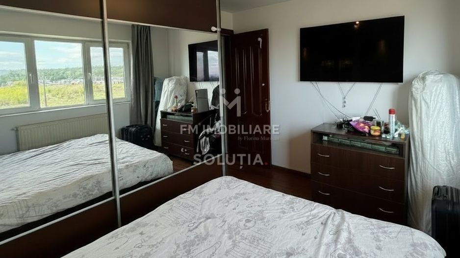 Apartament 2 camere decomandat – mobilat și utilat, zona Hotvon - Poză 3