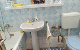 Apartament 2 camere decomandat bloc 1980 langa metrou Gorjului - Poză 10