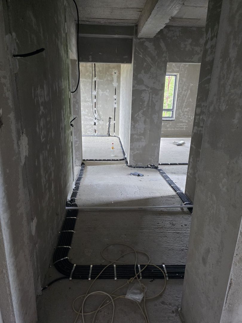 Apartament 3 camere, parter,   90 mp construiti - Micro 17 - Poză 4