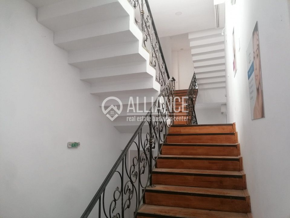 CENTRU (COD10( - Cladire comerciala de vanzare sau inchiriere - Poză 15