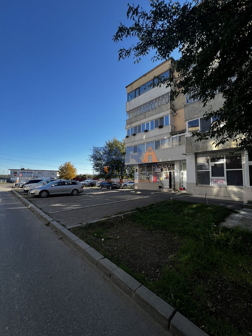 Spatiu comercial - posibilitate cabinet medical / salon cosmetică - Poză 2