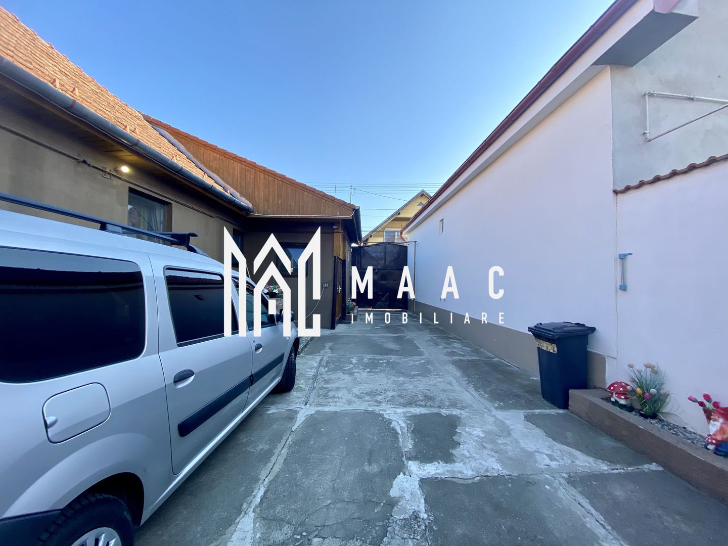 Casa individuala | 5 camere | 525 MP | Acces auto | Selimbar - Poză 4