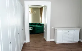 Apartament Renovat 2 Camere | Zona Sinaia - Centrala Proprie - Poză 14