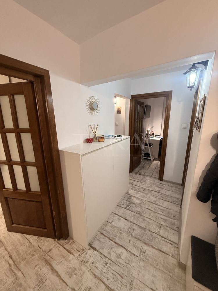 Apartament elegant cu 3 camere și 2 băi, strada Primăverii. - Poză 4