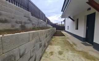Vila finalizata Barnova, la 200 m de Sos. Barnova, direct dezvoltator - Poză 1