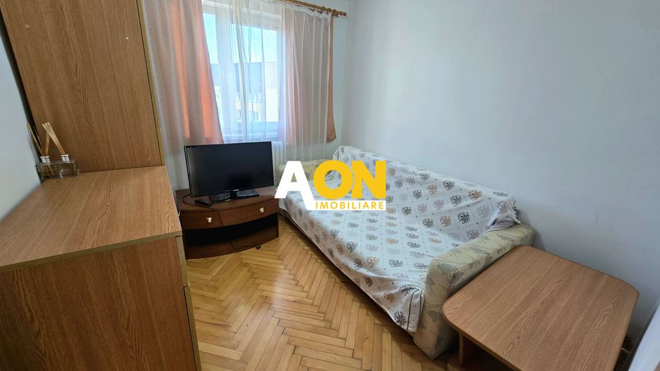 Apartament cu 3 Camere, Etaj Intermediar, Zona Bld. Transilvaniei - Poză 7