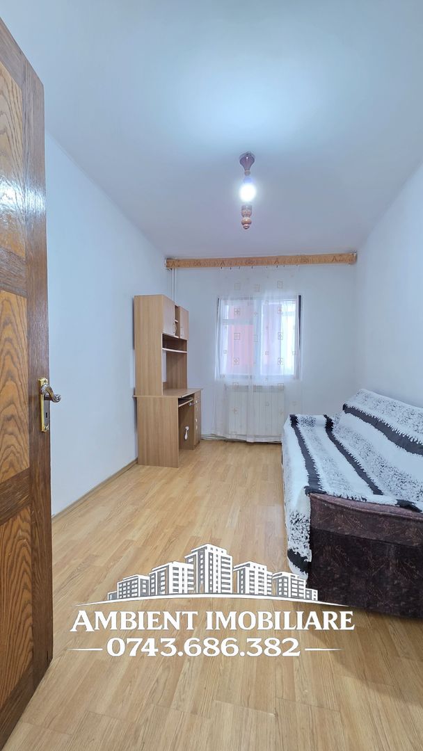 Apartament cu 3 camere, etaj 3, mobilat și utilat, zona GARĂ; - Poză 7