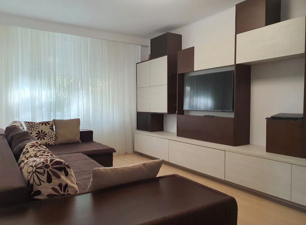 AP. 3 CAMERE DRISTOR, BOXA, LOC PARCARE, PET-FRIENDLY, METROU 5 MINUTE - Poză 1