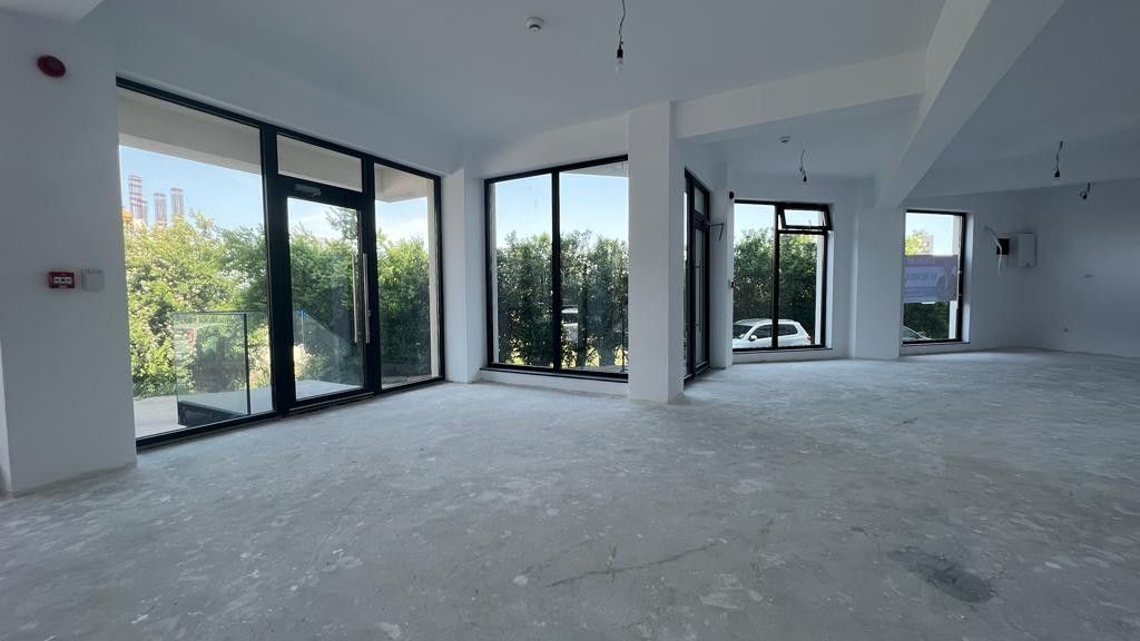 Tomis Nord - Sala Polivalenta - spatiu comercial in suprafata de 100 mp - Poză 4