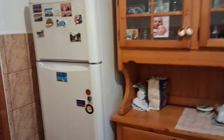 vand apartament 2 camere zona Alunisul Nou, paretr cvu terasa gaz tras - Poză 9