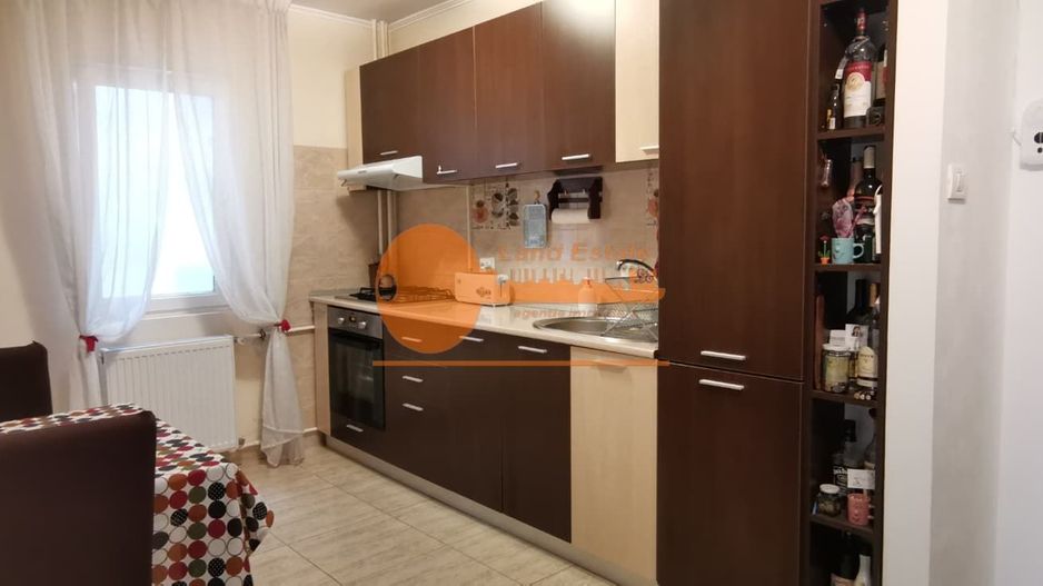 2 camere la 12 minute de metrou, - Poză 6