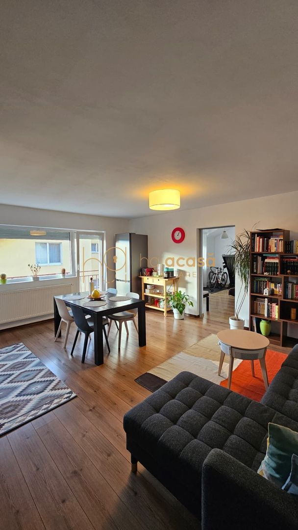 Apartament de vanzare 3 camere 64 mp zona Eroilor - Poză 2