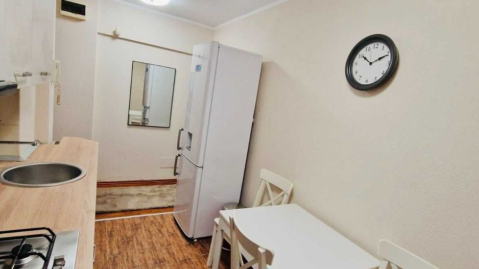 Inchiriez Apartament 2 camere Piata Amzei langa Teatrul Ion Creanga - Poză 5