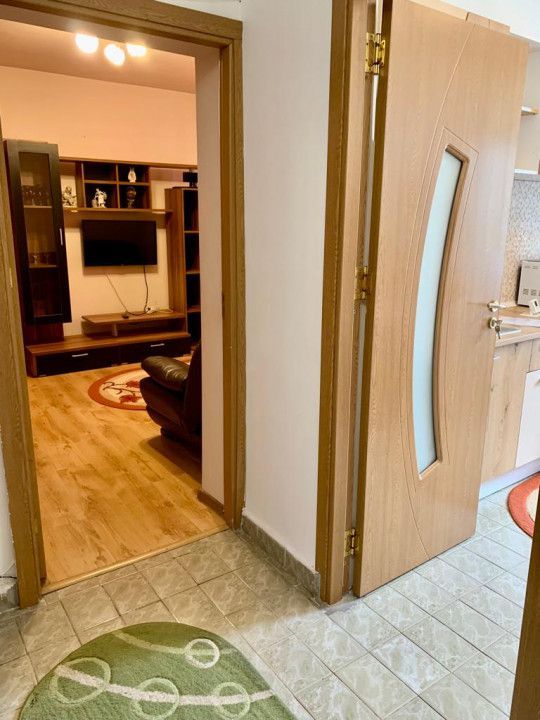 Vanzare Apartament 2 Camere Calea Bucuresti - Poză 5