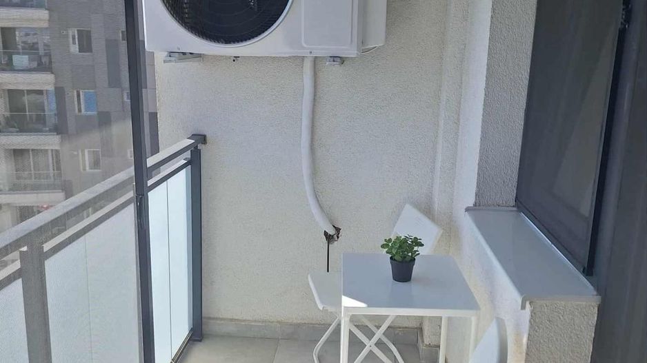 GARONIERA PARCUL CAROL , CENTRALA PROPRIE,  LOC DE PARCARE , MOBILATA - Poză 9