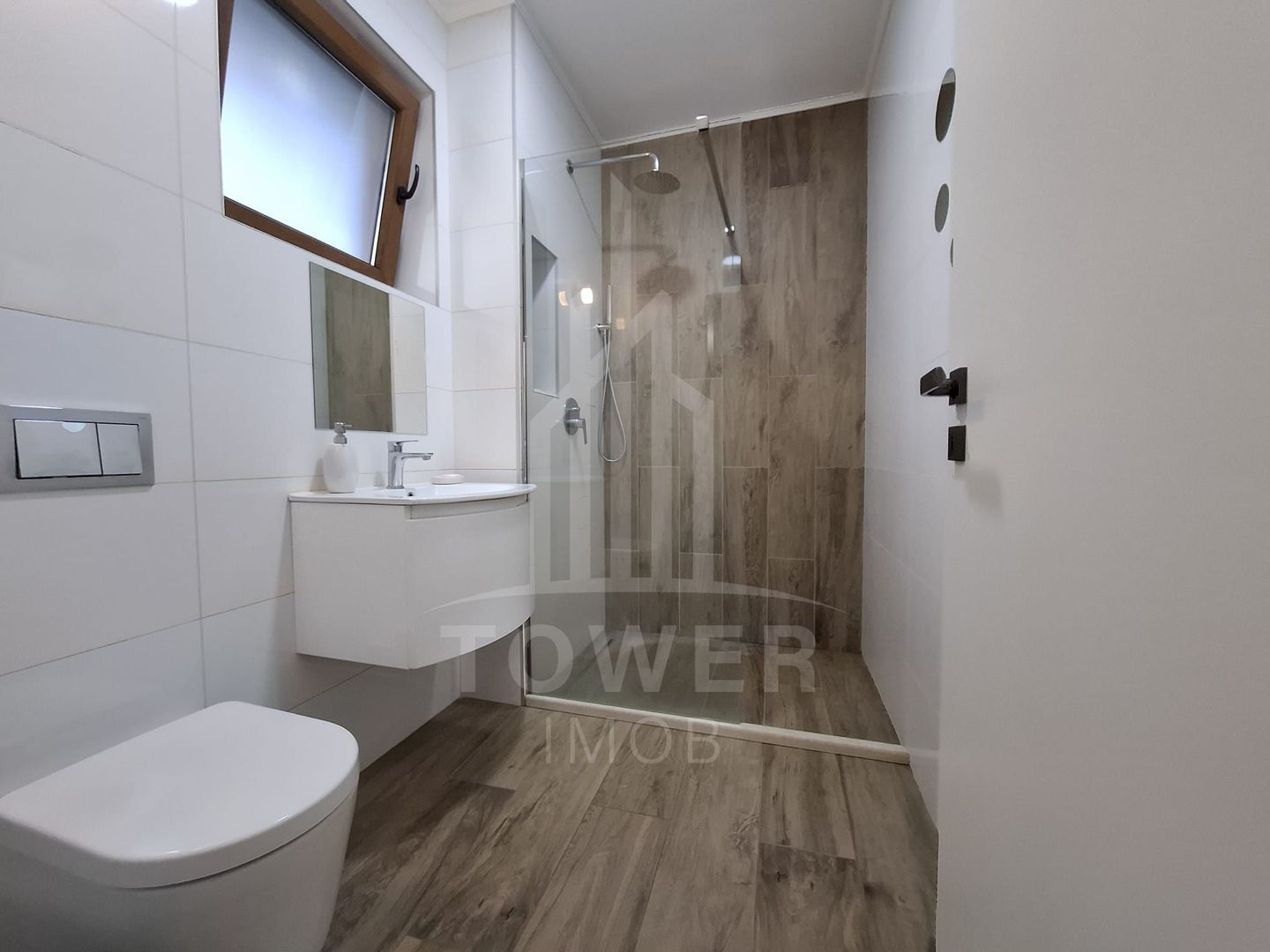 Casă de lux de vânzare – Cartierul Tineretului - Poză 12