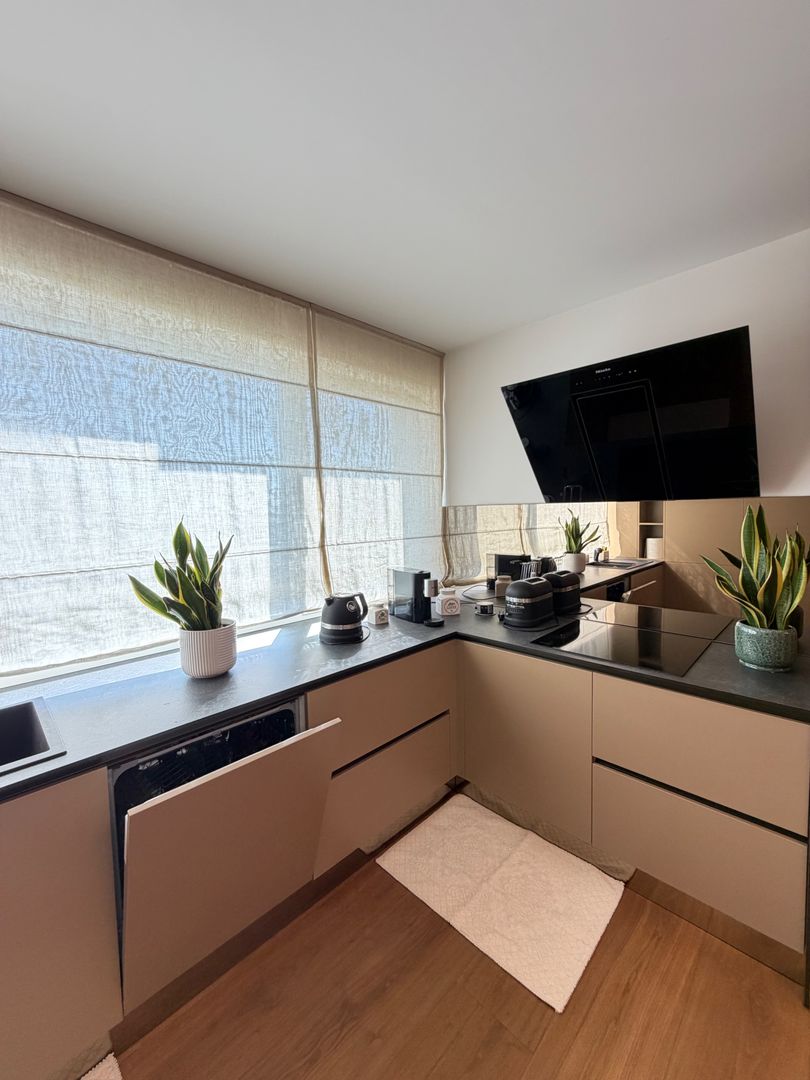Apartament PREMIUM cu curte, terasă și lift cu acces direct în living - Poză 24