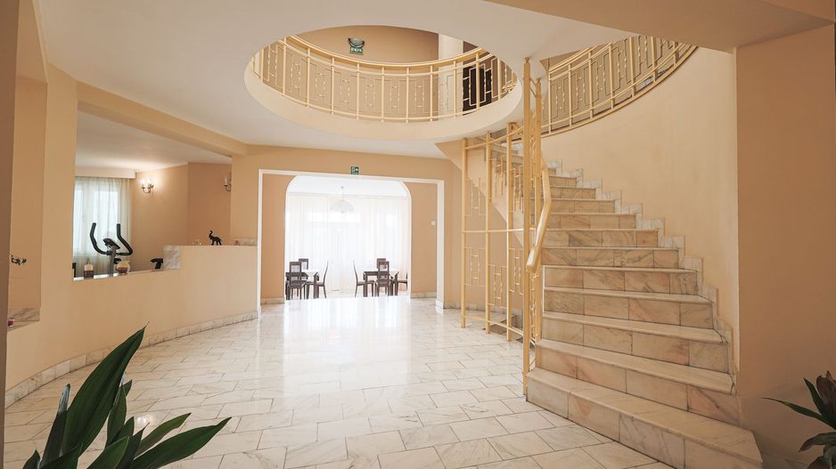 Flexibilitate într-o locație cheie, ideală pt hotel, cămin, clinică. - Poză 7