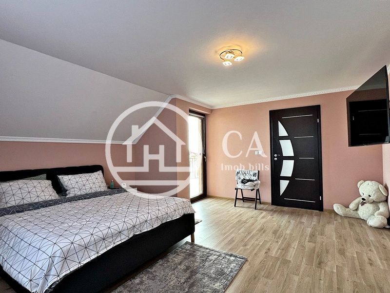 Casă de vânzare cu 4 camere în Santandrei, Oradea - Poză 8