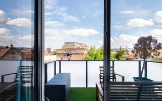 ?** Apartament superb pe doua niveluri Ultrafinisat Semicentral ** - Poză 15